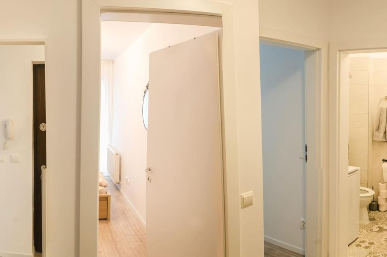 Paul'S Place. New Rooftop Apartment In Downtown 시비우 외부 사진